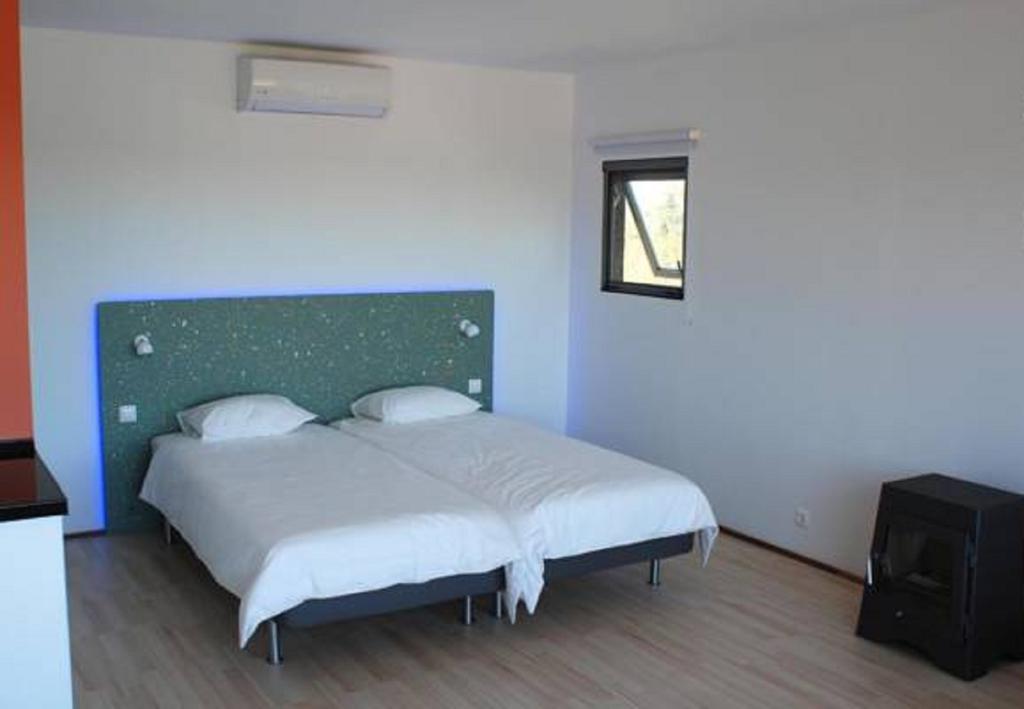 Bubulcus And Bolotas - Off Grid Nature Holiday Home Vimieiro  Room photo